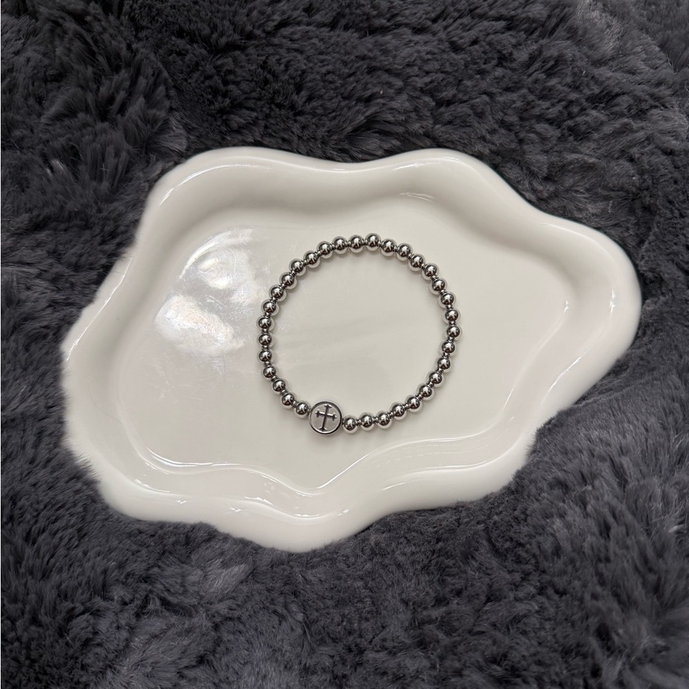 Elegant Silver Cross Beaded Stretchy Bracelet